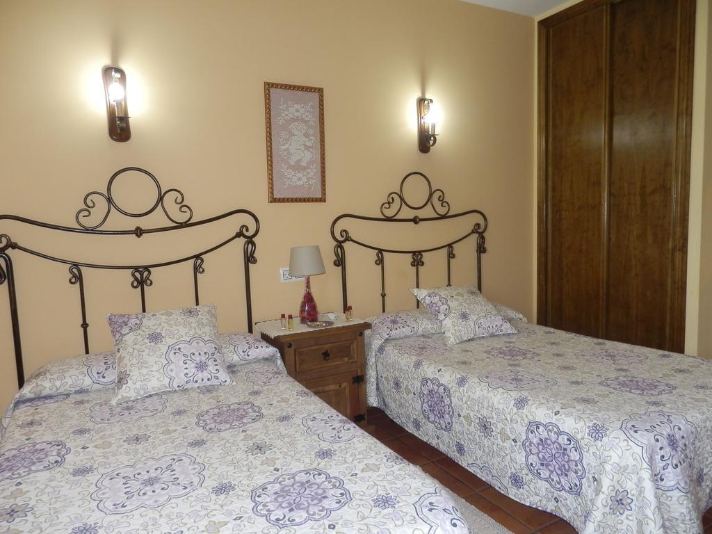 Casa Rural Los Olivos Sotoserrano Exteriör bild